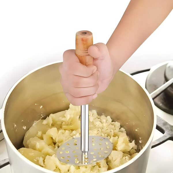 High Grade Stainless Steel Potato Masher Paubhaji / Pav Bhaji Masher with Wooden handle (1 Pc) - Image 4