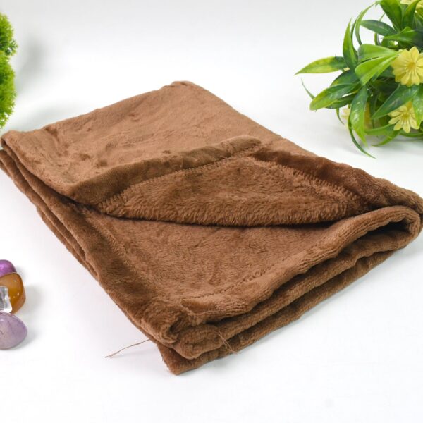 Pet Soft Cat Dog Blanket / Towel, Warm Sleep Mat (60×45 Cm / 1 Pc / Mix Color & Design) - Image 3