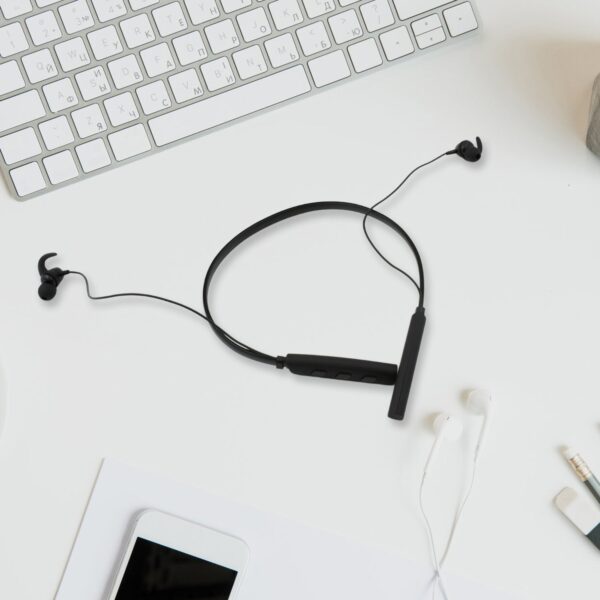 Wireless Bluetooth Earphone with Mic and Call Function With Micro USB (1 Pc) - Image 4