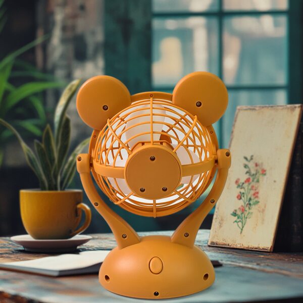 Cartoon Shape Mini Fan USB Powered & Battery Operated (Battery Not Include / 1 Pc) - Image 4