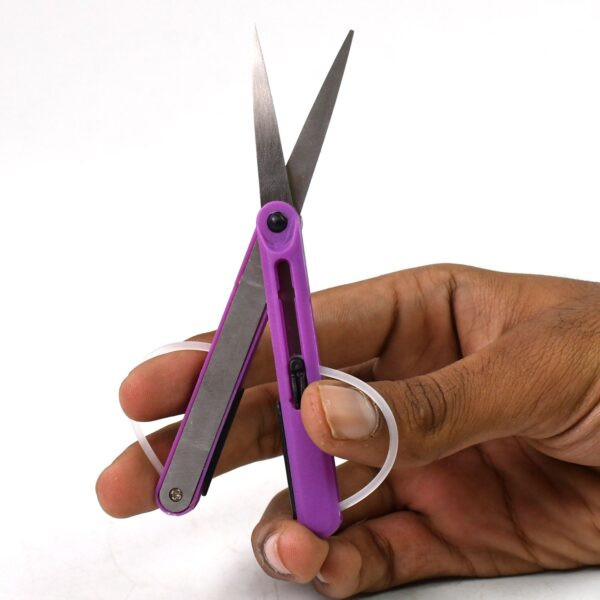 Pen Cut Compact Scissors in Pen Format, Pen-Style Portable Travel Scissors (1 Pc) - Image 4