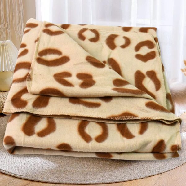 Big Pet Soft Blanket / Towel, Warm Sleep Mat (1 Pc / Mix Color & Design & Size) - Image 8