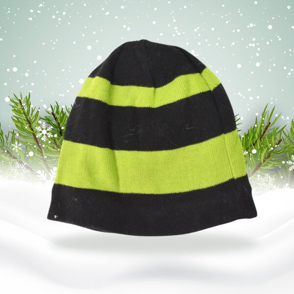 Cozy Comfort: Winter Caps for Girls (1pc) - Image 6