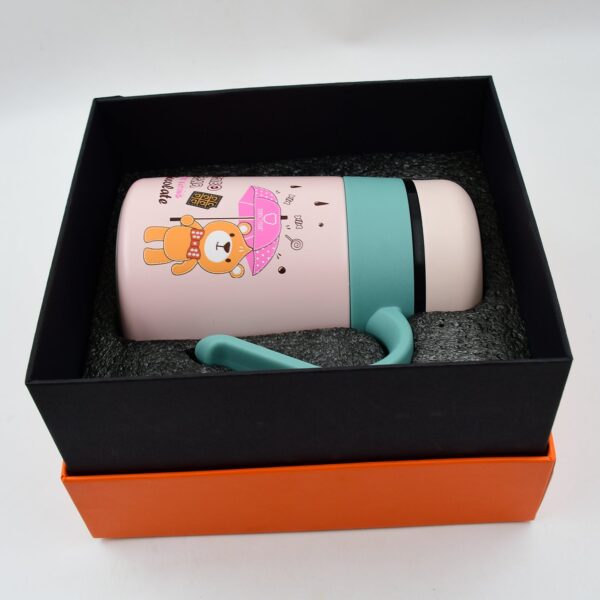 Smart Vacuum Insulated Water Bottle with LED Temperature Display & Gift Color Box (600 ML Approx) - Image 5