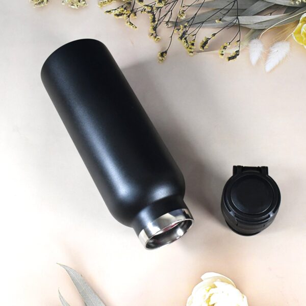 Water Bottle for Kids – Insulated Stainless Steel Bottle (700 ML / 1 Pc) - Image 3
