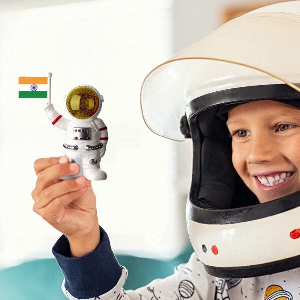 Solar Power Astronaut Ornament Moving Hand with Indian Flag (1 Pc) - Image 3