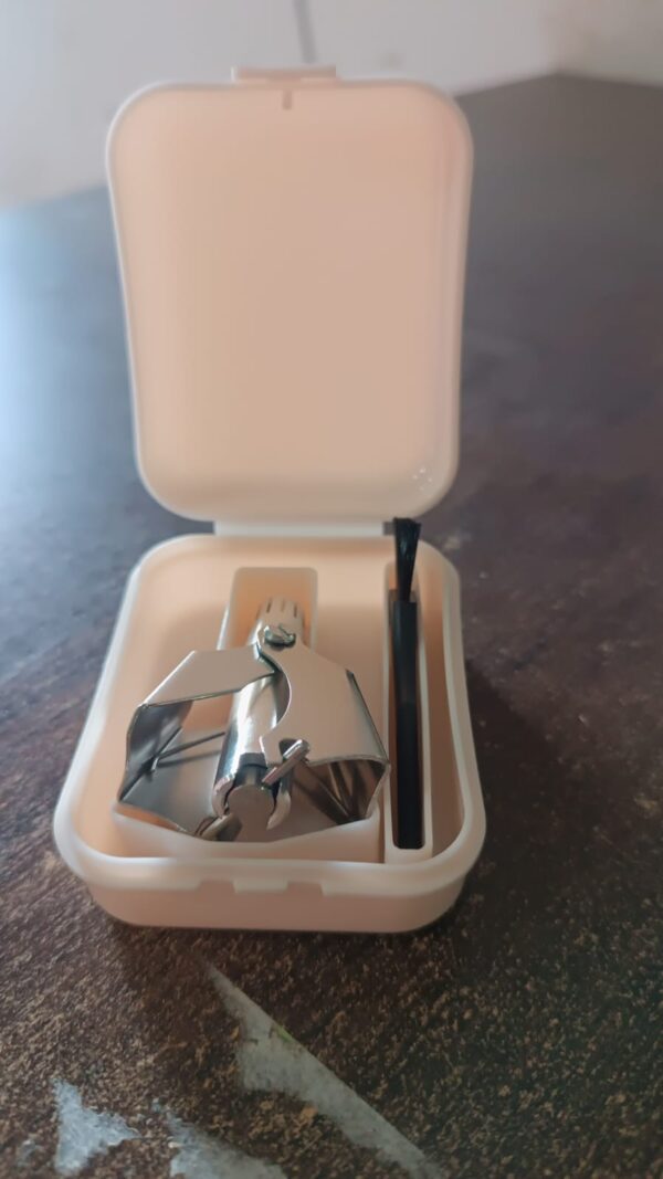 Nose Hair Clipper, Stainless Steel Hair Remover (1 Pc / With Brush & Plastic Case) - Image 7