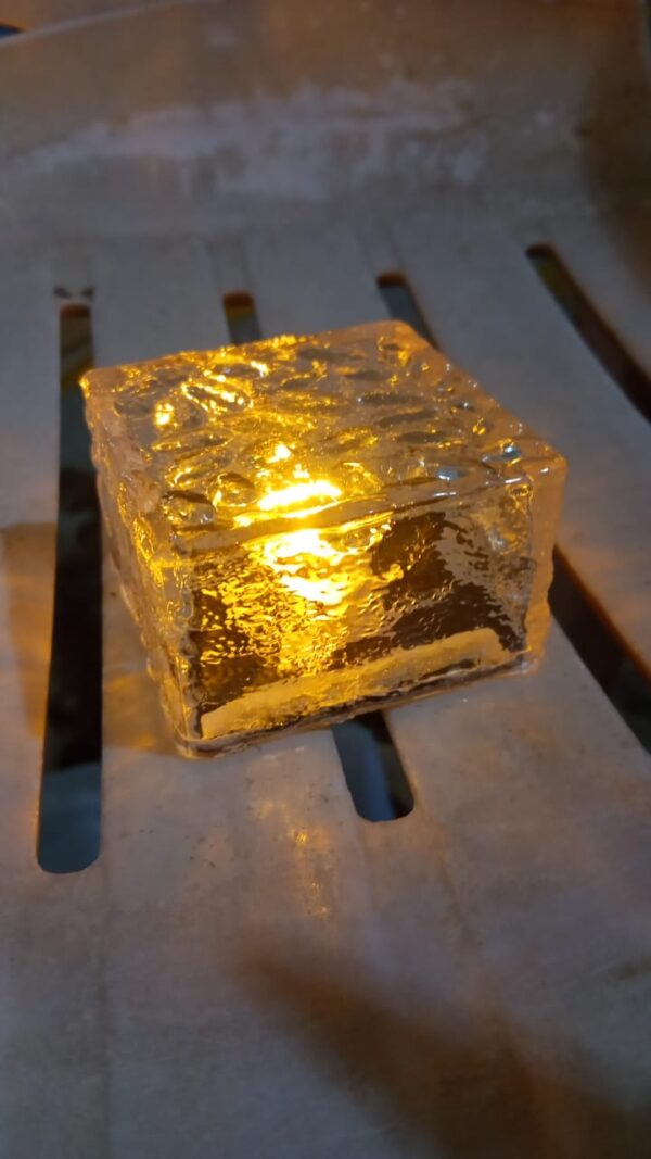 Solar Ice Cube Shaped Garden Light, Ice Cube Shaped Garden Warm Light Outdoor Solar Garden Decorative Lights for Walkway Pathway Backyard Christmas Decoration Parties - Image 7