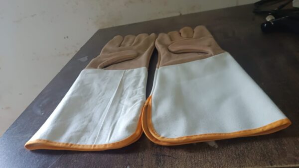 Garden Gloves for Gardening Work (1 Pair / B Grade / Big) - Image 7