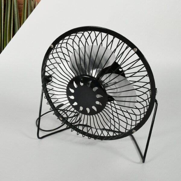 USB Table Desk Personal Metal Electronic Fan, Compatible with Computers, Laptops, Student Dormitory, Suitable For Office, School Use (1 Pc) - Image 3