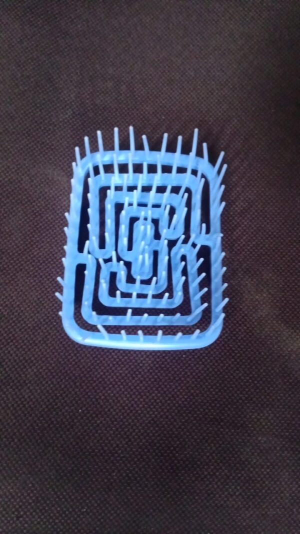 Shampoo Brush, Manual Scalp Massager Skeleton Combs (1 Pc) - Image 7
