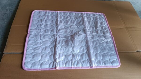 Big Pet Soft Blanket / Towel, Warm Sleep Mat (1 Pc / Mix Color & Design & Size) - Image 12