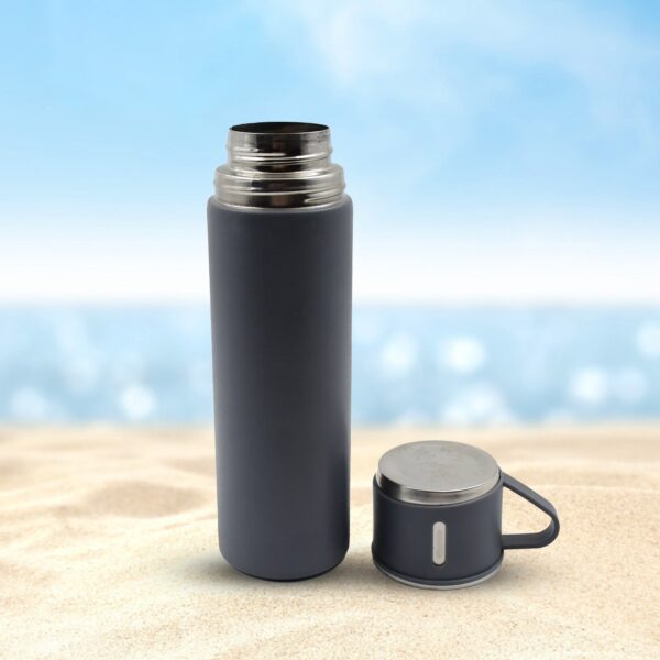 Stainless Steel Vacuum Insulated Water Bottle With Coffee / Tea Mug (500 ML) - Image 5