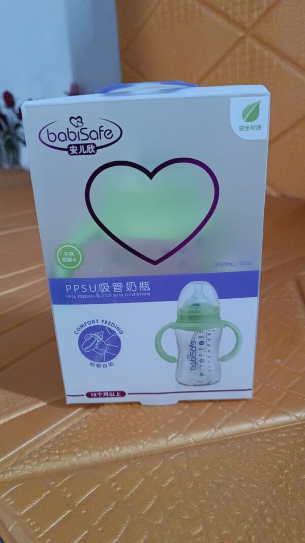 Plastic Baby Feeding Bottle with Handles, Cleaning brush & Straw (300 ML / 1 Pc) - Image 7