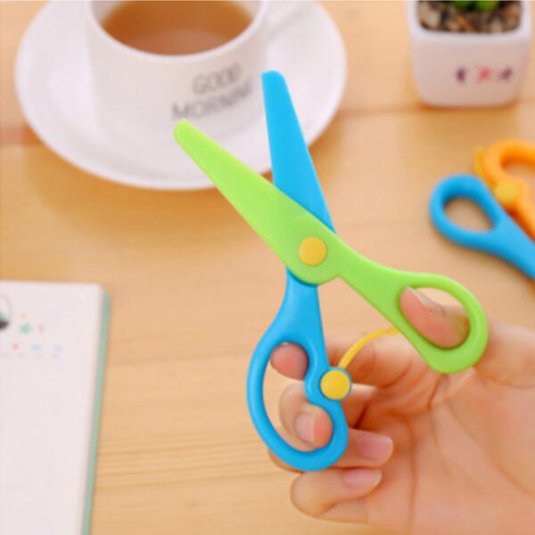 Kids Handmade Plastic Safety Scissors Safety Scissors - Image 4