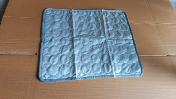 Big Pet Soft Blanket / Towel, Warm Sleep Mat (1 Pc / Mix Color & Design & Size) - Image 13