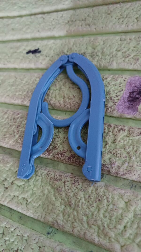 Travel Hangers, Portable Folding Clothes Hangers (1 Pc / Big) - Image 7