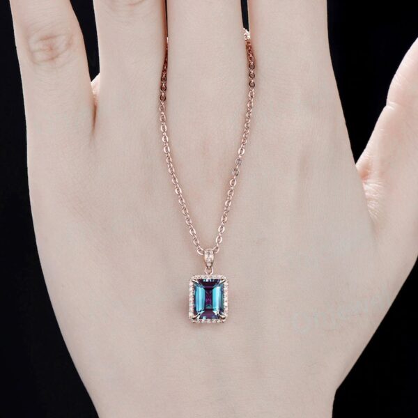 Stone Pendant Necklace Chain Set with Earrings (1 Set / Mix Color & Design) - Image 3