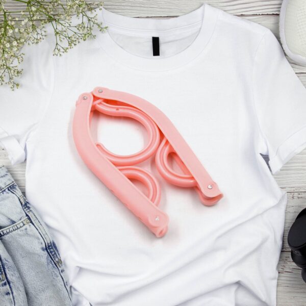 10 Pcs Portable Folding Clothes Hanger Creative Travel Easy to Carry Clothes Hanger for Adults and Children - Image 5