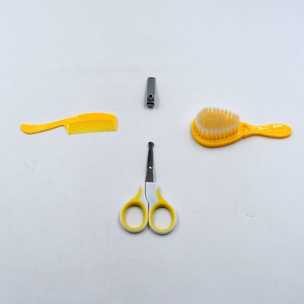 Born Baby Health Care Kit Baby Health Care And Grooming Kit 4 in 1 Nail Clipper Brush Comb Scissors Baby Safety Care Kit (4 Pcs Set) - Image 3