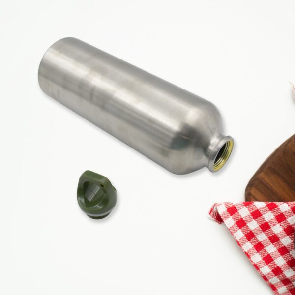 Stainless Steel Water Bottle (Leakproof, Hot & Cold / 500 ML) - Image 3