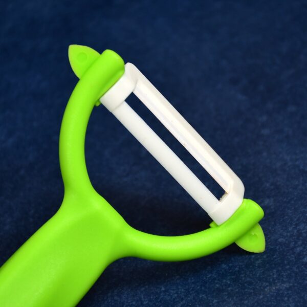 Ceramic Revolution Series Utility Knife and Peeler Gift Set - 2pc - Image 5
