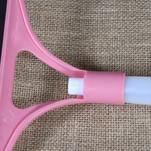 All-in-One Cleaning Brush: Spray, Wash, & Wipe (Windows, Glass, Car) (1 Pc) - Image 3