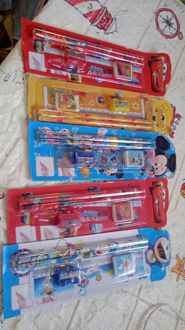 Fun & Functional! 5-in-1 Cartoon Pencil Set for School & Play (5 Pc) - Image 7