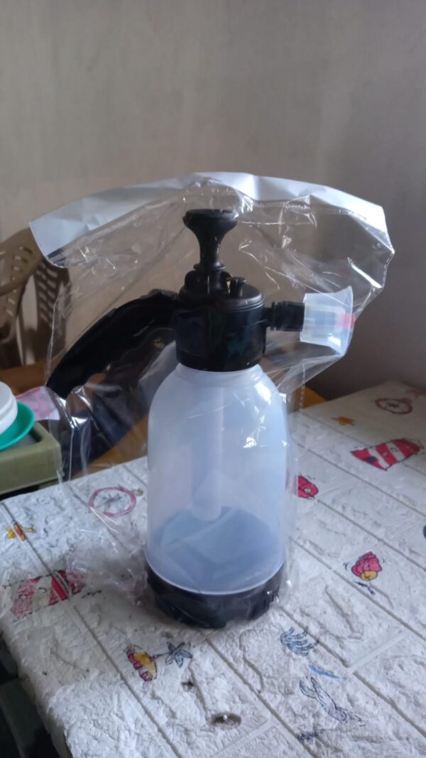 Pressure Sprayer 2 Litres Garden Sprayer Hand Pump Sprayer Foam Sprayer Watering Bottle for Indoor Plants Cleaning Outdoor Garden (2 Ltr.) - Image 7