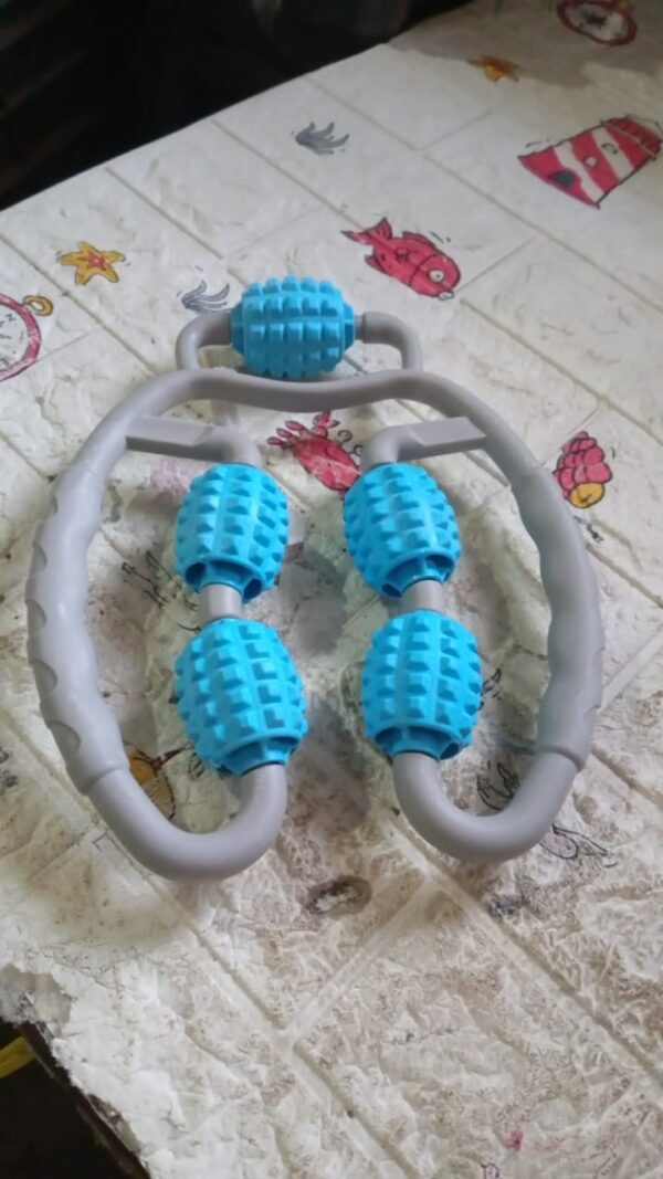 Muscle Massage Roller, 5 Wheels Relieve Soreness Leg Muscle Roller Fitness Roller Muscle Relaxer Massage Roller Ring Clip All Round Massaging Uniform Force Elastic PP Drop Shaped for Home Use (1 Pc) - Image 7
