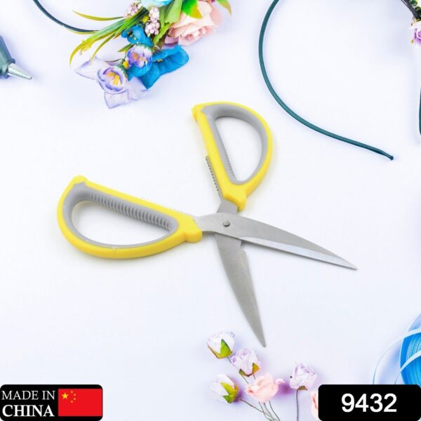 Large Multipurpose Scissors: Comfort Grip & Precision Cuts (1 Pc) - Image 2